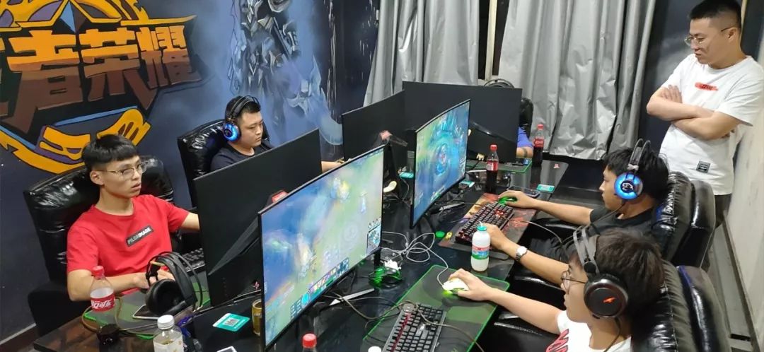 比如豪门俱 比如豪门俱